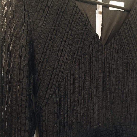 Black long sleeve dress! - Picture 4 of 7